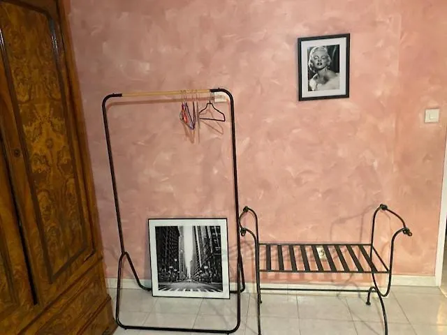 Du Cirque Holiday home Chalons-en-Champagne